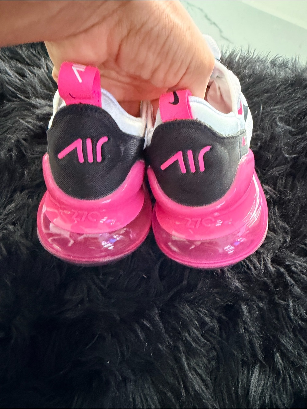 Nike Air Max 270 - Picture 8 of 11